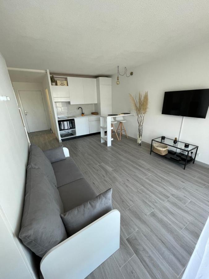 Apartment New Studio, Piscine Et Vue • Proche De Monaco Beausoleil